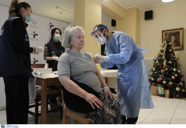 Κορωνοϊός: Ανοίγει τη Δευτέρα η πλατφόρμα για τα ραντεβού εμβολιασμού - Ξεκινούν οι άνω των 85 ετών