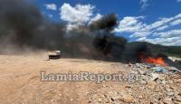 Έπιασαν γρήγορα τη φωτιά στο ΧΥΤΑ Λαμίας (ΒΙΝΤΕΟ-ΦΩΤΟ)
