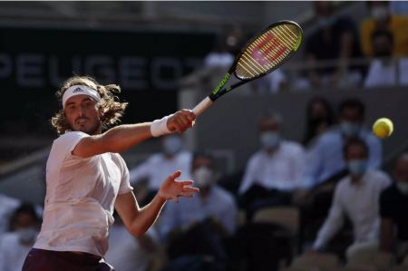 Τι ώρα παίζει ο Στέφανος Τσιτσιπάς στο μεγάλο τελικό του Roland Garros