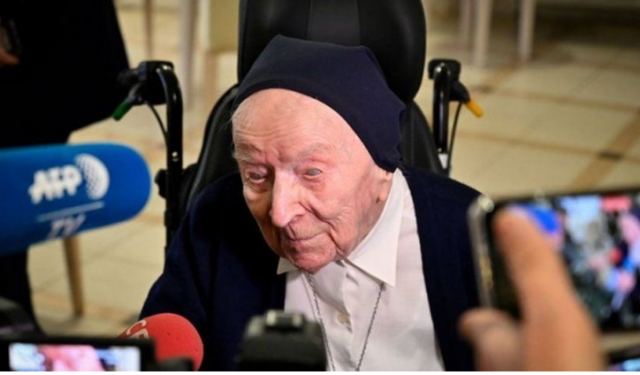 Η Γαλλίδα μοναχή 117 ετών που νίκησε τον κορωνοϊό