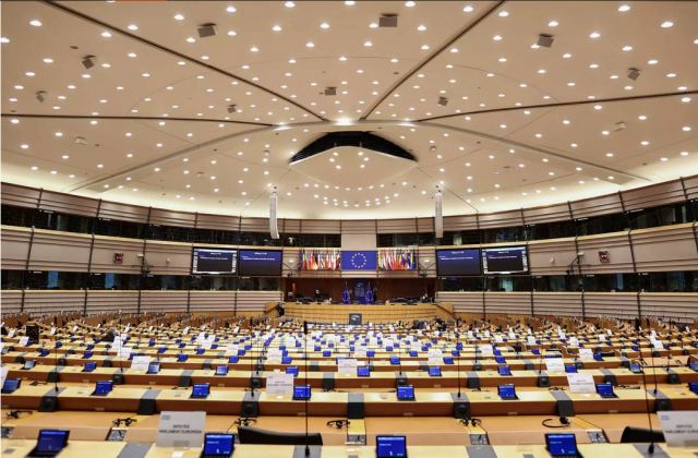 Ευρωκοινοβούλιο: Ψήφισμα “κόλαφος” για την Τουρκία – “Επιστρέψτε τα Βαρώσια”