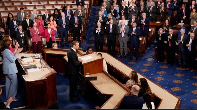 Ιστορική ομιλία Μητσοτάκη στο Κογκρέσο: Τον χειροκροτούσαν όρθιοι - Τα ηχηρά μηνύματα