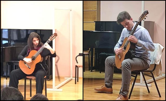 Διπλώματα για τους σπουδαστές κιθάρας Γεωργία Σουλτανιά και Αλέξανδρο Λεμονή του ΔΩΛ