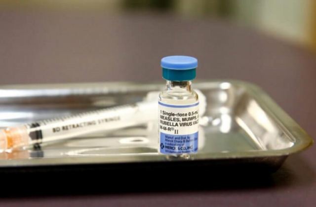 Γερμανία: Υποχρεωτικά θα εμβολιάζονται παιδιά και πρόσφυγες ενάντια στην ιλαρά!