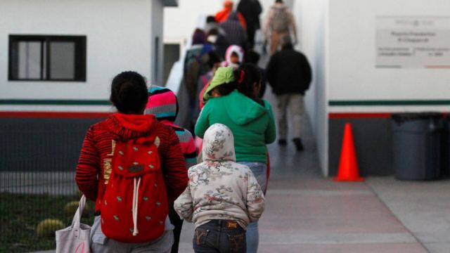 Μεξικό διαψεύδει Ουάσινγκτον για τους αιτούντες άσυλο στις ΗΠΑ