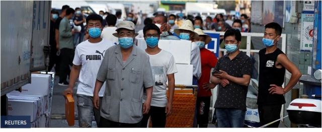 Κορωνοϊός: Συναγερμός στην Κίνα - Lockdown στην κεντρική αγορά του Πεκίνου, σε καραντίνα 11 συνοικίες