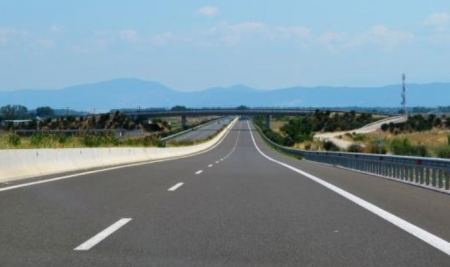 Πού βρίσκεται η μεγαλύτερη ευθεία στην Ελλάδα - Πόσα χιλιόμετρα είναι;