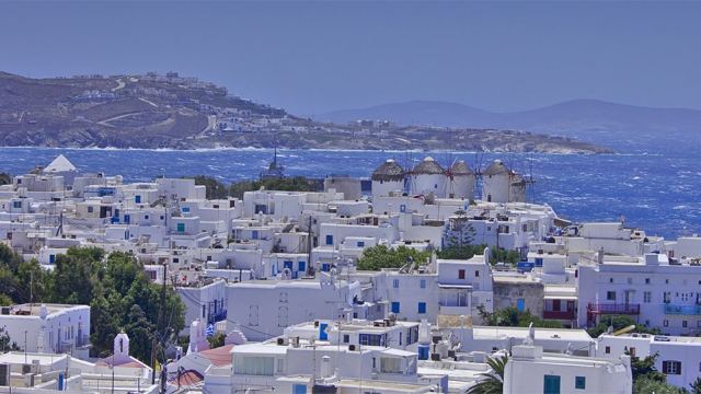Βρετανία: Από Ιούνιο διακοπές χωρίς καραντίνα σε Ελλάδα, Γαλλία, Ισπανία