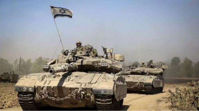 Ισραήλ: Ετοιμάζει χερσαία επέμβαση στη Λωρίδα της Γάζας – Άρματα μάχης στα σύνορα