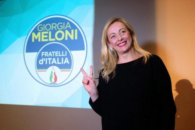 Τζόρτζια Μελόνι: Η 40άρα ακροδεξιά που θέλει να γίνει «αφεντικό» της Ιταλίας!
