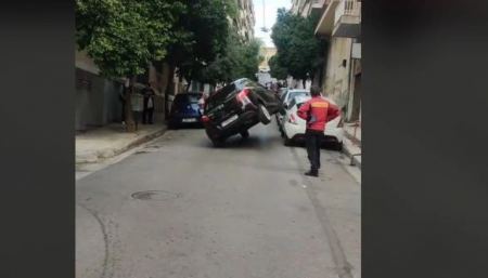 Viral βίντεο στο TikTok με παρκάρισμα… 2 Fast 2 Furious - Κασκαντέρ οδηγός άφησε το αυτοκίνητό του επάνω σε άλλο ΙΧ