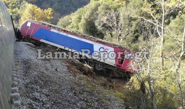 Εκτροχιάστηκε τρένο τα ξημερώματα στο Γοργοπόταμο