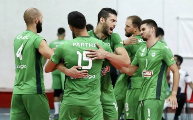 Ο Παναθηναϊκός νίκησε με 3-0 τον Ολυμπιακό στον Πειραιά στον πρώτο τελικό του βόλεϊ