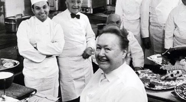 Eugénie Brazier: Η πρώτη σεφ που πήρε έξι αστέρια Michelin - Γιατί κανείς δεν ξέρει το όνομά της