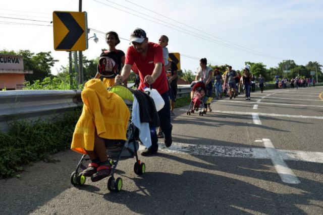ΗΠΑ – Μεξικό: Συμφωνία για το μεταναστευτικό – Αναστέλλεται η επιβολή δασμών