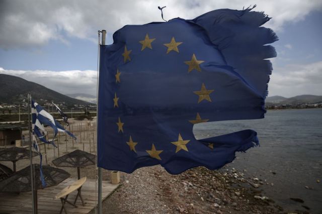 Ηandelsblatt: Δύσκολη επιστροφή της Ελλάδας στις κεφαλαιαγορές