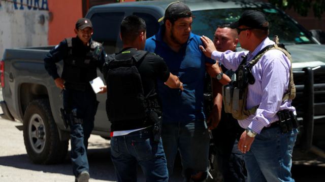 Συνέλαβαν όλους τους αστυνομικούς μιας πόλης στο Μεξικό!