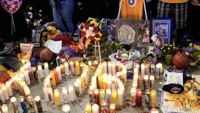 Θρήνος στο Λος Αντζελες: Κεριά &amp; λουλούδια για τον Κόμπι Μπράιαντ [εικόνες]