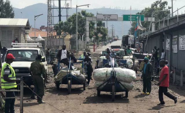 Κονγκό: Σκοτώθηκε ο πρεσβευτής της Ιταλίας σε επίθεση εναντίον αυτοκινητοπομπής του ΟΗΕ (pic)