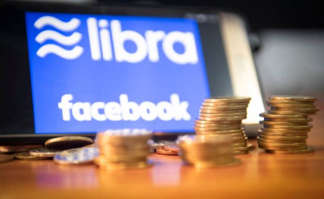 Facebook: Τον Ιανουάριο έρχεται το αμφιλεγόμενο κρυπτονόμισμα Libra