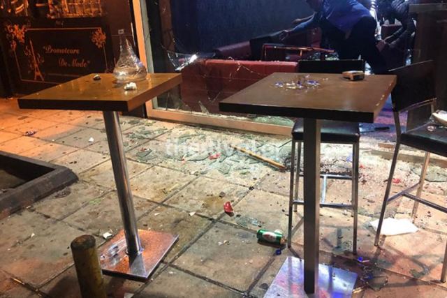Θεσσαλονίκη: Ξύλο, ζημιές και τραυματίες σε μπαρ – Του έβρισε τη γυναίκα και έγινε ο κακός χαμός