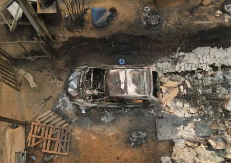 Χιλή: Απανθρακώθηκαν μέσα στα αυτοκίνητά τους προσπαθώντας να σωθούν από τις φλόγες