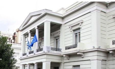 Το υπουργείο Άμυνας διαψεύδει τα περί επίσκεψης του Γιασάρ Γκιουλέρ στην Ελλάδα