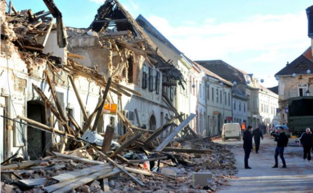 Σεισμός στην Κροατία: Νέα δόνηση 4,9 Ρίχτερ - Στους 7 οι νεκροί