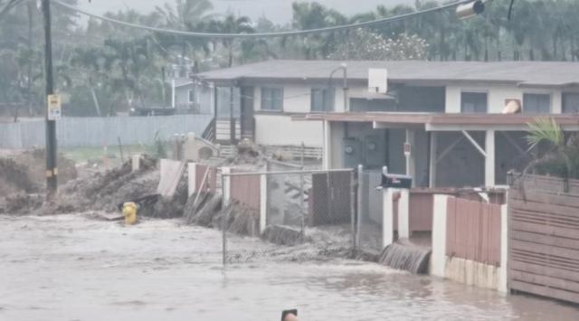 Χαβάη: Σε κατάσταση έκτακτης ανάγκης λόγω πλημμυρών - ΒΙΝΤΕΟ