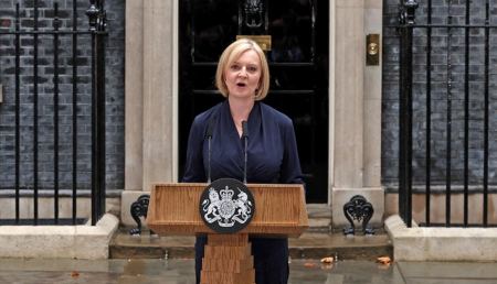 Παραιτήθηκε η Λιζ Τρας - Η πιο βραχύβια πρωθυπουργός της Βρετανίας