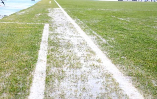 Αναβλήθηκε το ΠΑΣ Γιάννινα - Παναθηναϊκός λόγω λάσπης στο γήπεδο