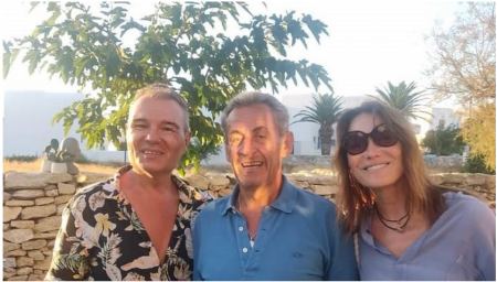 Στην Ελλάδα για διακοπές ο Νικολά Σαρκοζί με την Κάρλα Μπρούνι