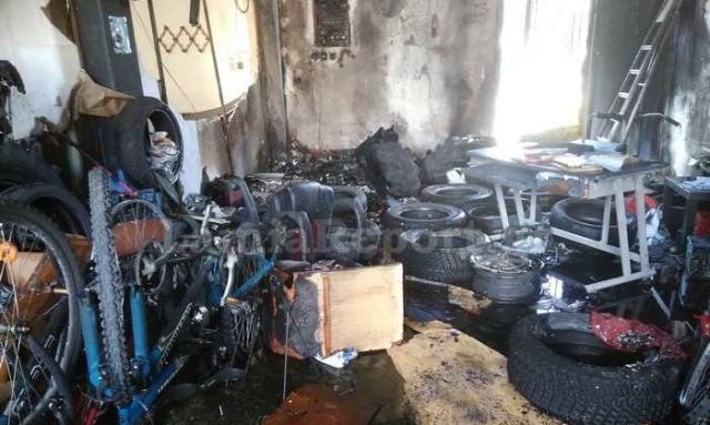 Φθιώτιδα: Πυρκαγιά κατέστρεψε κατάστημα (ΦΩΤΟ)