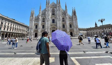 Ιταλία: Έρχεται καύσωνας με θερμοκρασίες που θα αγγίξουν τους 43 βαθμούς Κελσίου