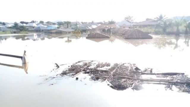 Εθνική τραγωδία – 200 νεκροί από τις πλημμύρες στη Νιγηρία