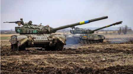 Ανάλυση του Bloomberg: Οι πέντε αλλαγές που έφερε ο πόλεμος στην Ουκρανία στην αμυντική στρατηγική
