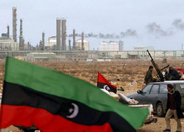 Λιβύη: Νέες συνομιλίες για εκεχειρία μεταξύ Σάρατζ και Χάφταρ