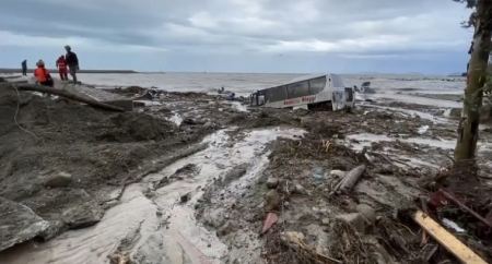 Ιταλία: Συγκλονιστικές εικόνες από την κατολίσθηση στο νησί Ίσκια - Αλαλούμ με τον αριθμό νεκρών και αγνοούμενων