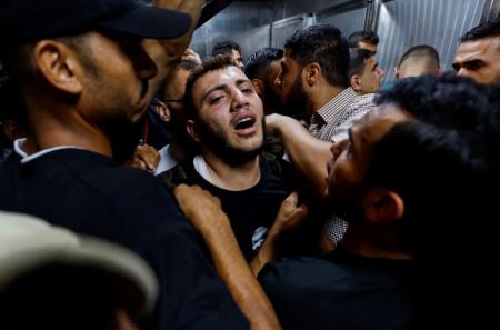 Λωρίδα της Γάζας: Ισραηλινοί βομβαρδισμοί με 8 νεκρούς – Ανάμεσά τους ένα παιδί και ένα ηγετικό στέλεχος Ισλαμικού Τζιχάντ