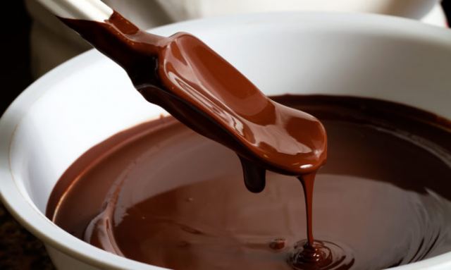 Τι κάνει η σοκολάτα στο δέρμα - Τι ρόλο παίζει στον καρκίνο του δέρματος