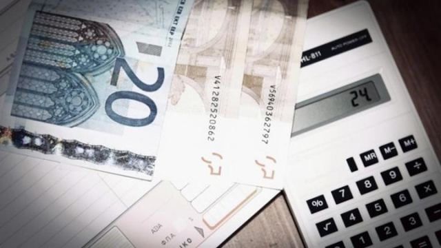 Περισσότερες δόσεις για ΕΝΦΙΑ και φόρο εισοδήματος εξετάζει το υπουργείο Οικονομικών