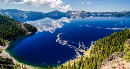 Λίμνη Κρέιτερ: Η μοναδική λίμνη στον κόσμο που δημιουργήθηκε από έκρηξη ηφαιστείου