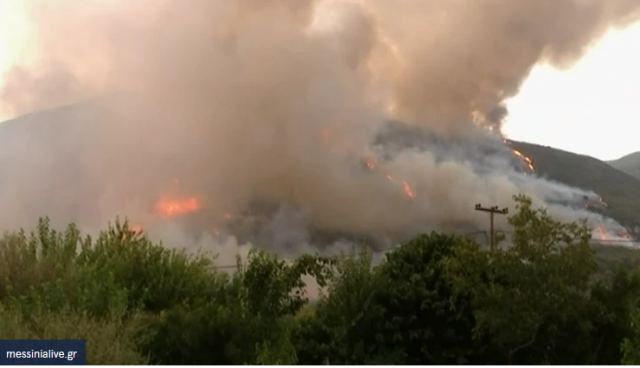 Φωτιά στη Μεσσηνία: Εκκενώνεται το Διαβολίτσι - Χτυπούν οι καμπάνες του χωριού