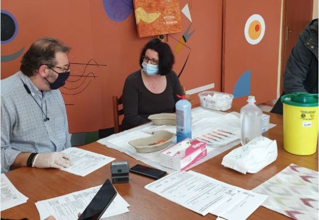 Λαμία: Εμβολιασμός κατά της COVID-19 στο Οικοτροφείο Λαμίας της ΕΠΑΨΥ