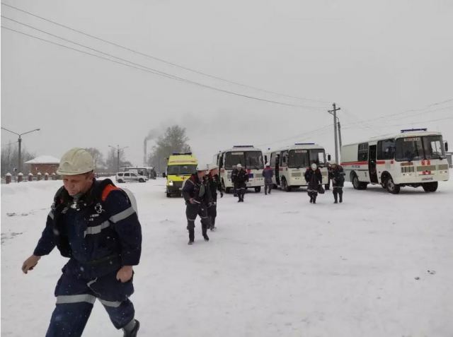 Ρωσία: Έξι οι νεκροί στο ανθρακωρυχείο – Χάθηκε η επικοινωνία με τους εγκλωβισμένους