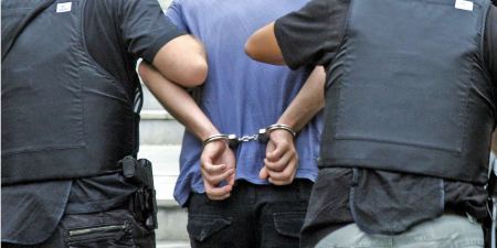 Ανάβυσσος: Συνελήφθη 58χρονος με διεθνές ένταλμα από την Ουκρανία -Υπεξαίρεσε πάνω από 1 εκατ. ευρώ