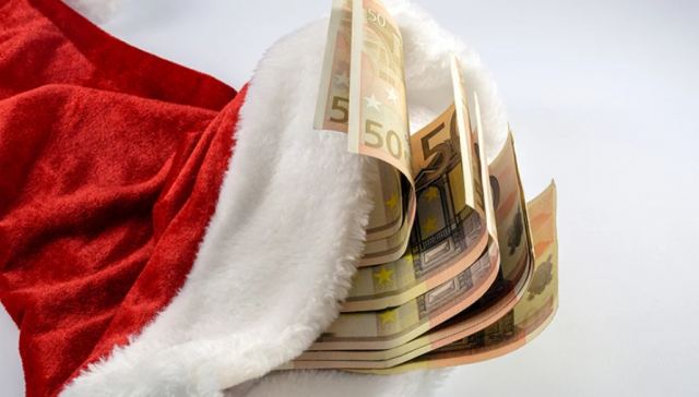 Η εφορία μοιράζει 1,2 εκατ. ευρώ σε τυχερούς φορολογούμενους - Πριν τα Χριστούγεννα η σούπερ φορολοταρία της χρονιάς