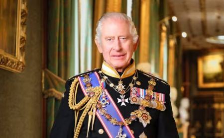 Στο νοσοκομείο ο βασιλιάς Κάρολος: Θα υποβληθεί σε επέμβαση προστάτη