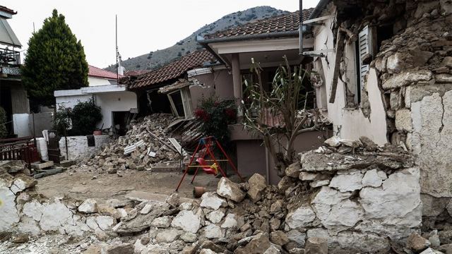 Σεισμός στη Θεσσαλία: Σχεδόν 900 σπίτια είναι μη κατοικήσιμα