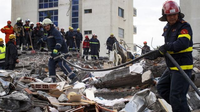 Νέος ισχυρός σεισμός πριν από λίγο στην Αλβανία